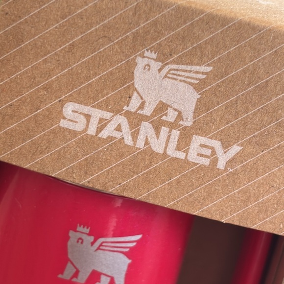 Stanley Ornament/Holder Keychain - Picture 2 of 5